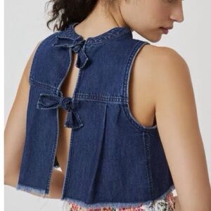 Pilcro Sleeveless Denim Cropped Tank